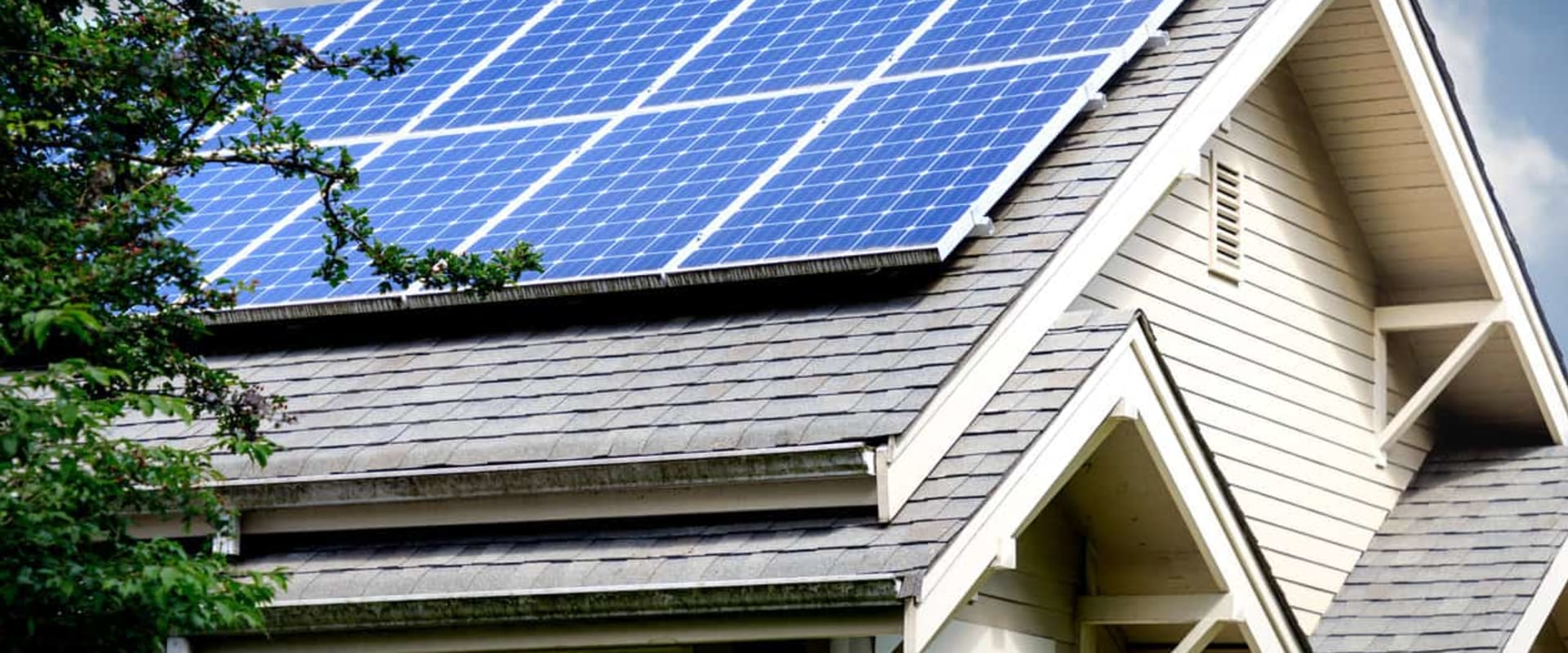 The Benefits Of Combining Professional Solar Installation With Home Renovation In Knoxville